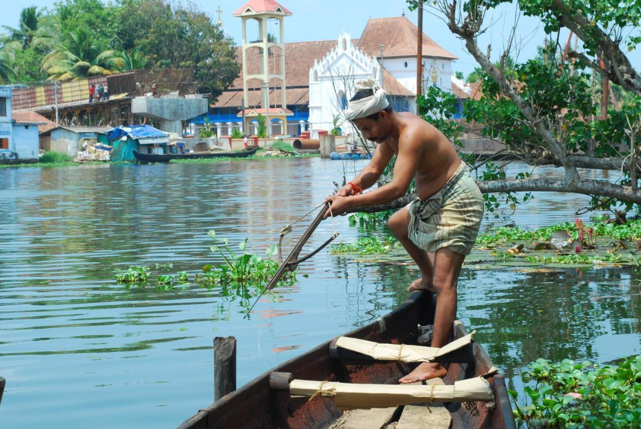 Alappuzha Triveny River Palace酒店 外观 照片