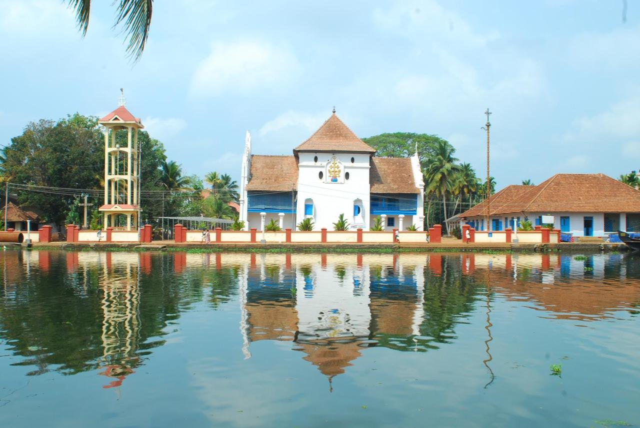 Triveny River Palace Alappuzha 外观 照片