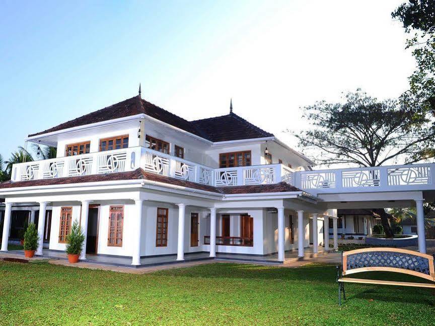 Alappuzha Triveny River Palace酒店 外观 照片