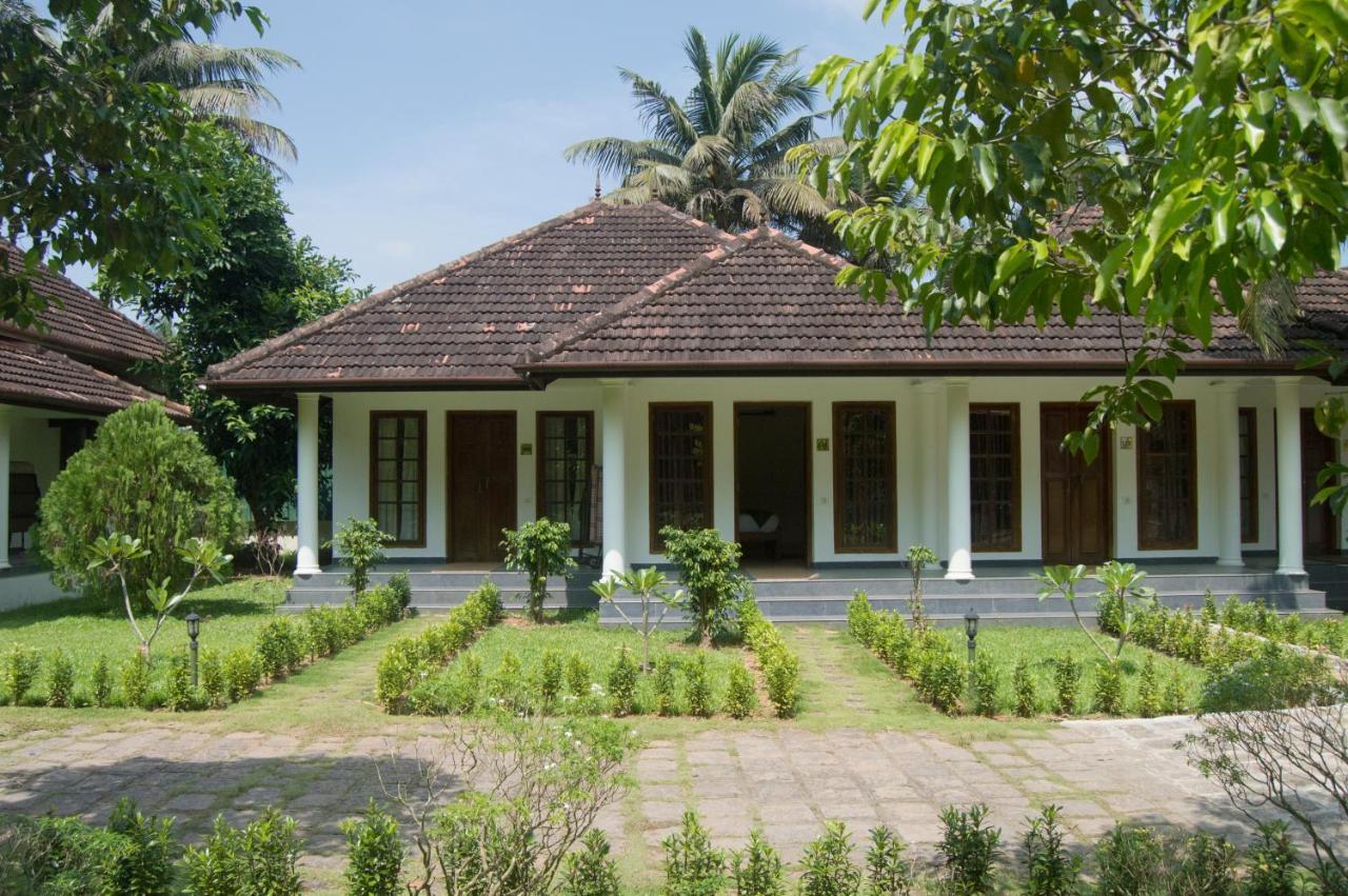 Alappuzha Triveny River Palace酒店 外观 照片
