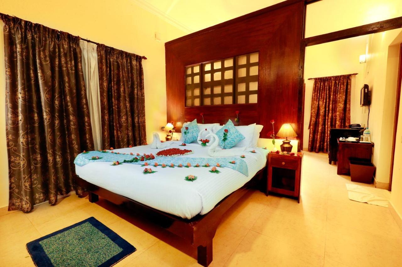 Alappuzha Triveny River Palace酒店 外观 照片