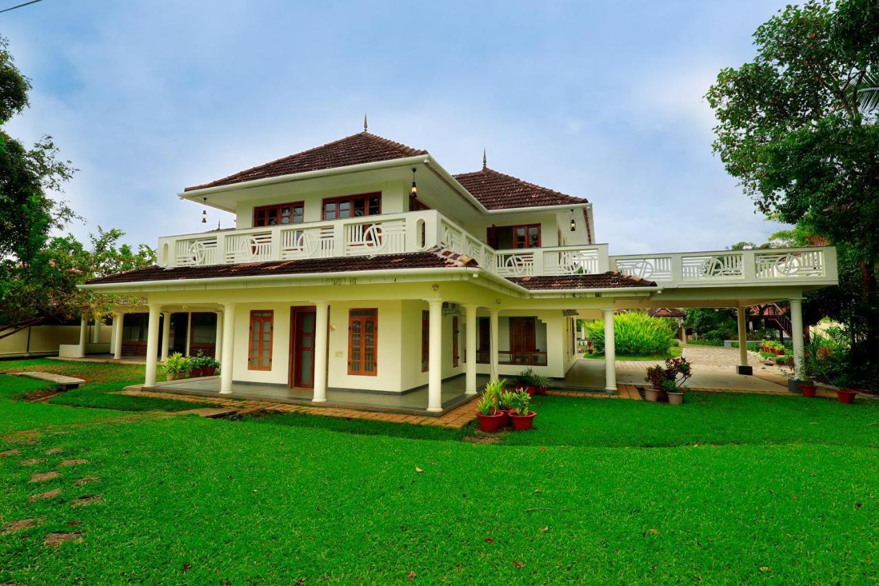 Alappuzha Triveny River Palace酒店 外观 照片